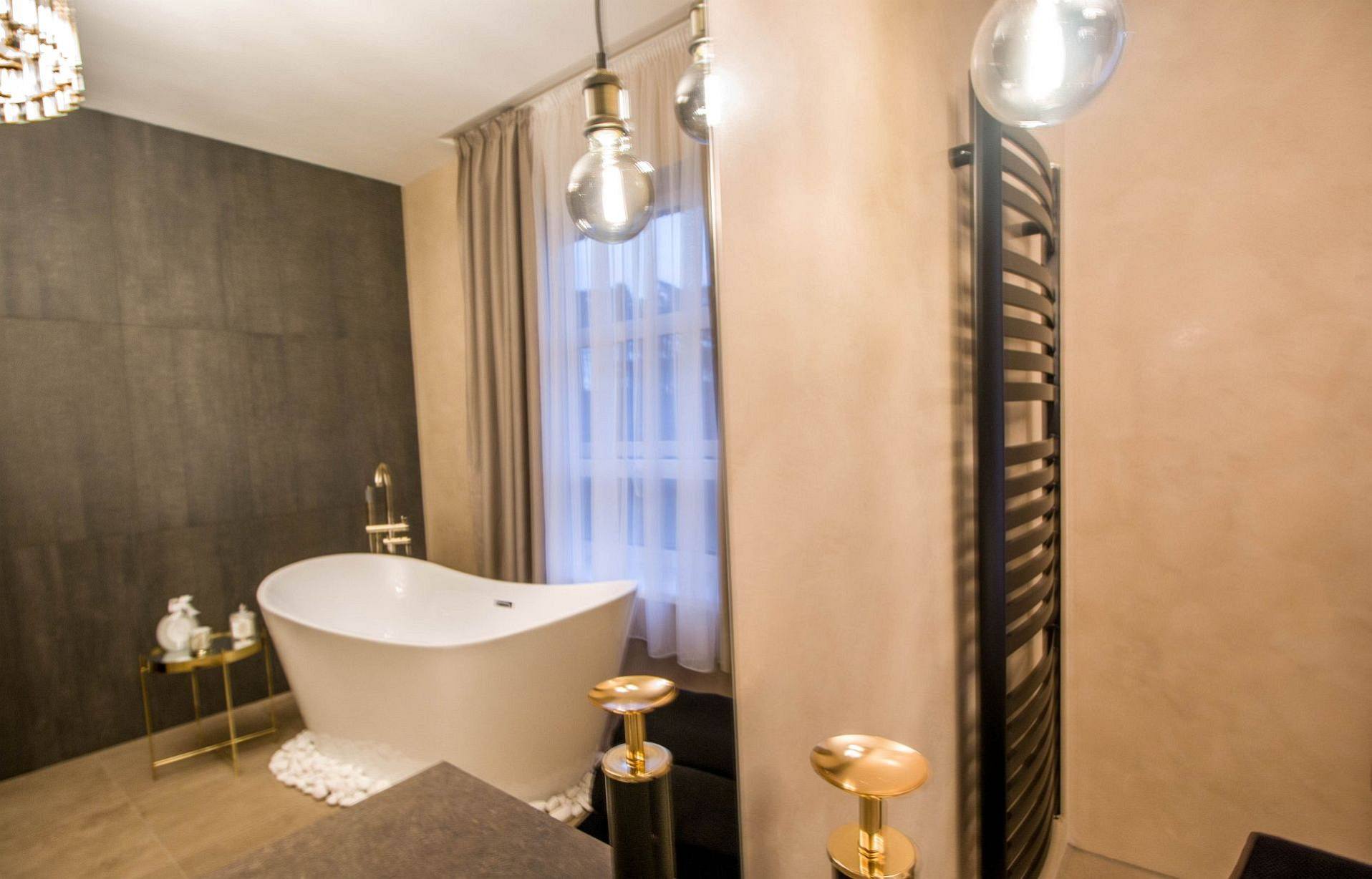 amman-rotana-hotel image